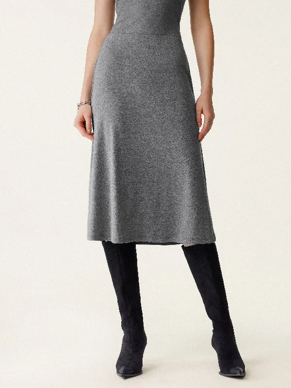 Soft Thermal Pull-On Midi Skirt