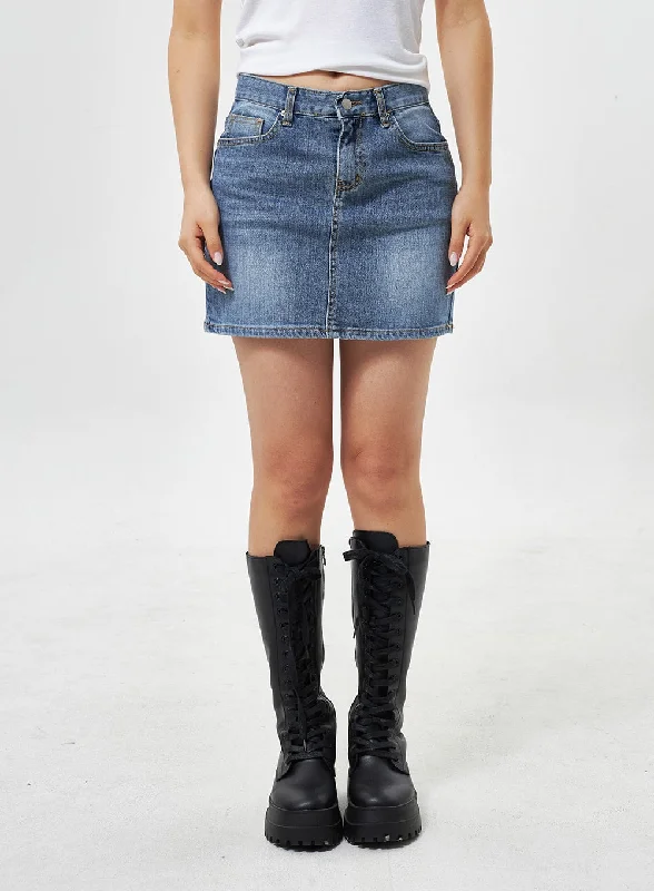 Mid-Wash Denim Mini Skirt CU301