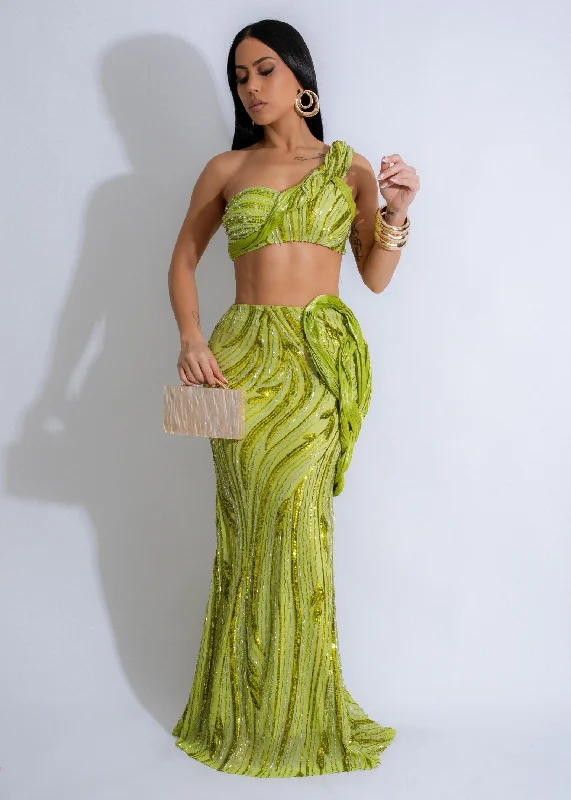 Opulent Waves Sequin Mesh Skirt Set Green