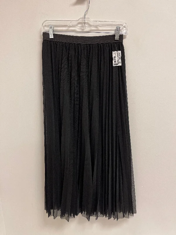 Skirt Maxi By Clothes Mentor In Black, Size: M